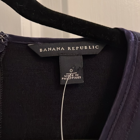 Navy Detailed Dress - Picture 3 of 3